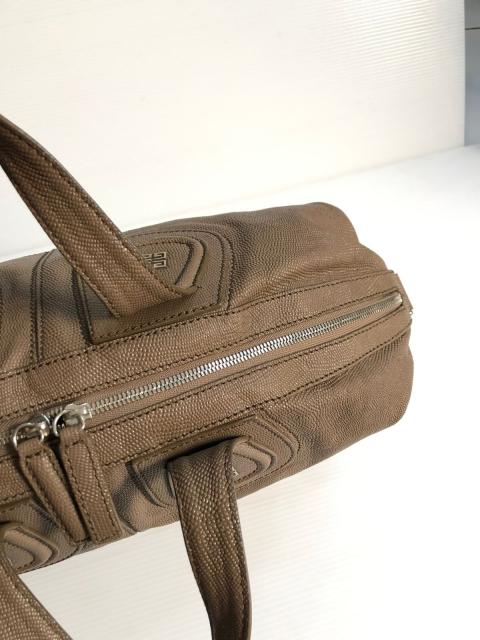 Large Product Preview Image 17